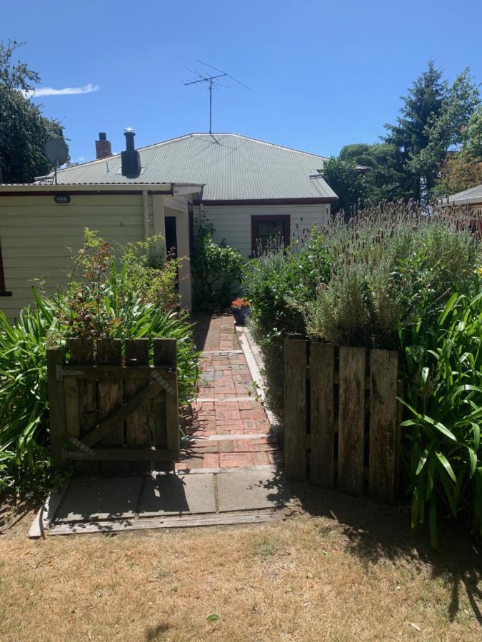 Villa In The Vines Martinborough Exterior foto